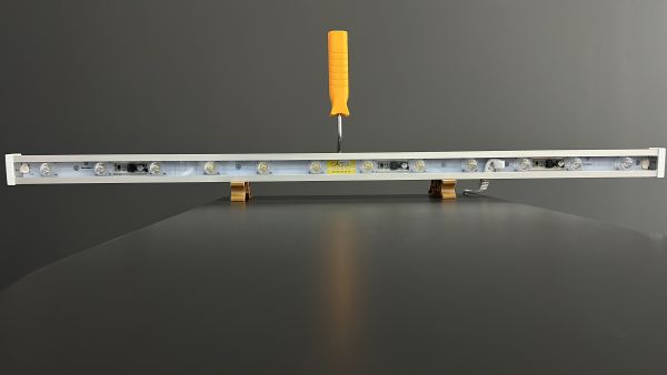Проявочная линейная лампа маляра Gabra 12K  [Габра двенадцяти кристальная]